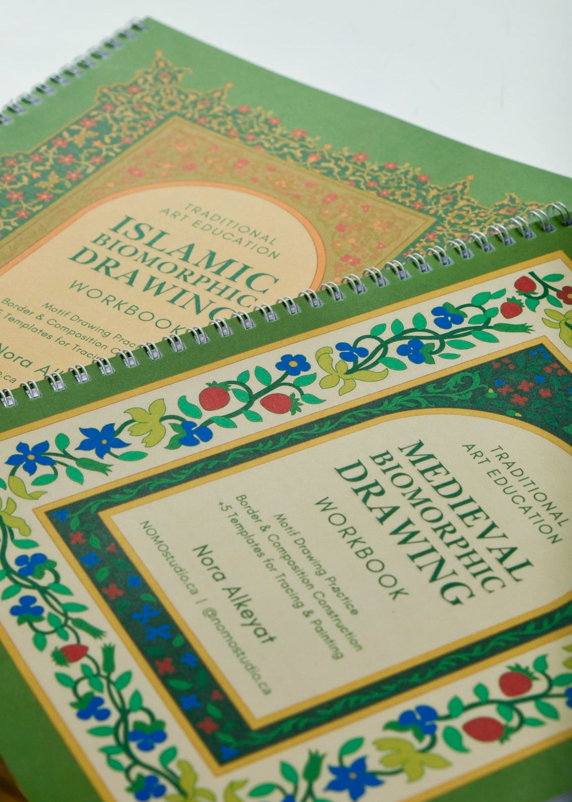 Islamic Biomorphic Drawing Workbook