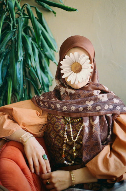 Wildflower | Brown